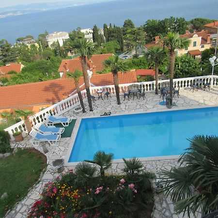 Apartments Villa Palme Опатия Экстерьер фото