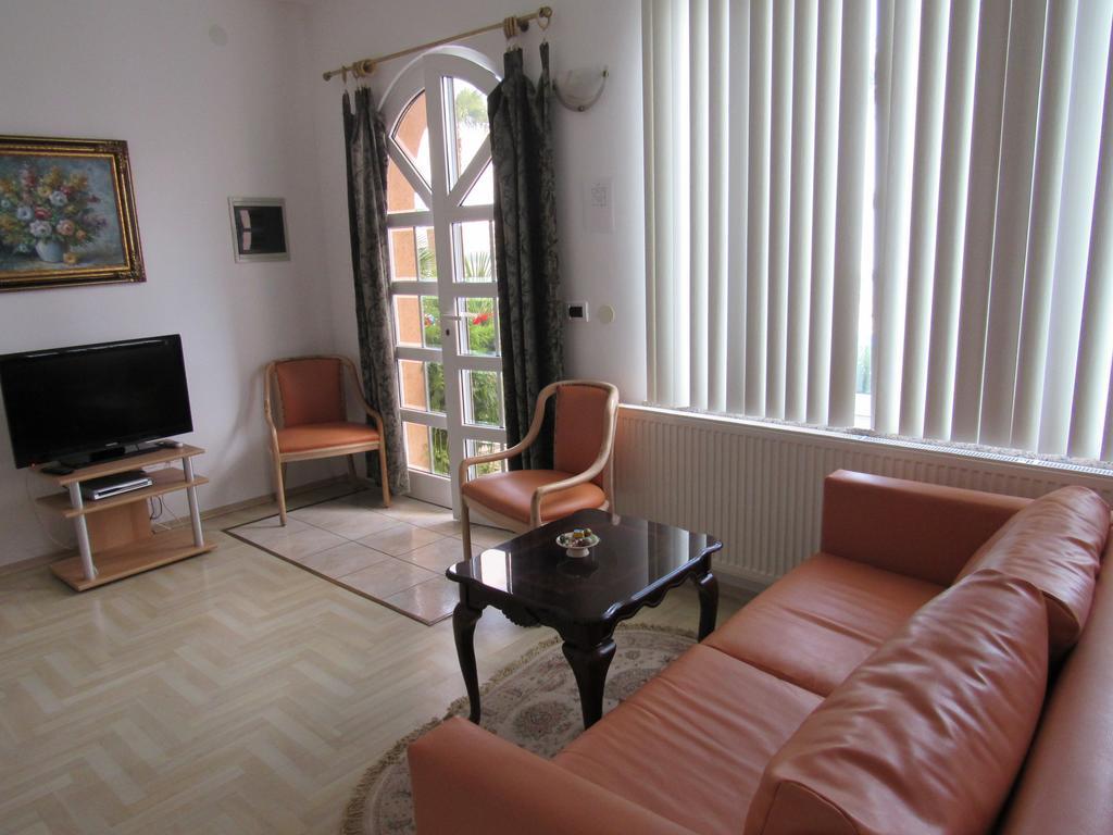 Apartments Villa Palme Опатия Экстерьер фото