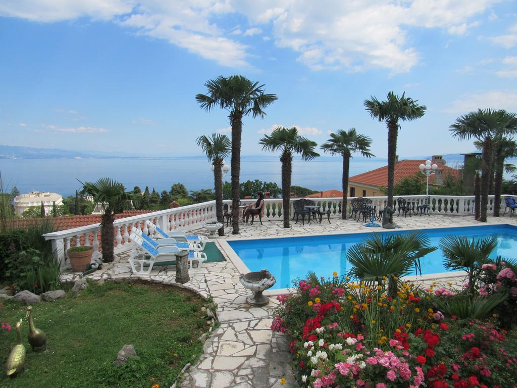 Apartments Villa Palme Опатия Экстерьер фото